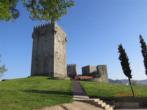 House with 2 bedrooms in cabril , with wifi. AuToCaRaVaNiStA: MONTALEGRE - VILA REAL