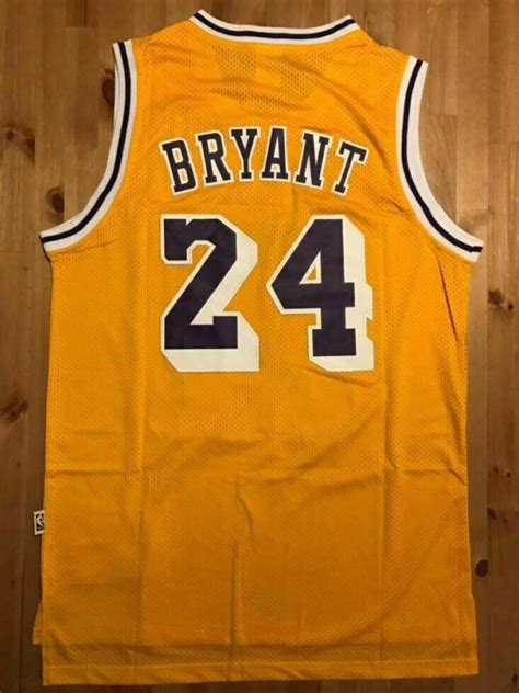 Kobe Bryant #24 Los Angeles Lakers Vintage Throwback Gold ...