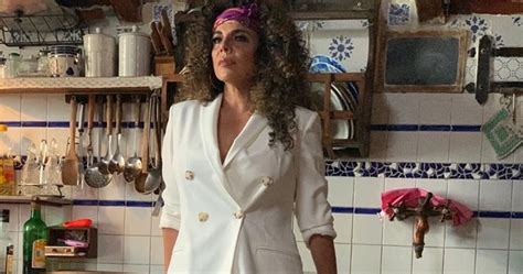 Mietta infiamma l'estate col suo nuovo singolo "Spritz ...