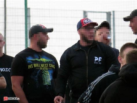 Deutschland hooligans attack ukraine fans. Tesakowski on Twitter: "Wisła Kraków " Wisła Sharks ...
