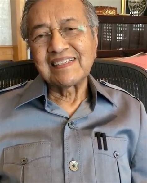 Aug 12, 2018 · visa signature mastercard platinum. 94 facts about Mahathir who just turned 94 - Mothership.SG ...