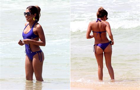 Samantha, é muito incrível o que você está fazendo. Fiorella Mattheis arrasa durante filmagem em praia carioca ...