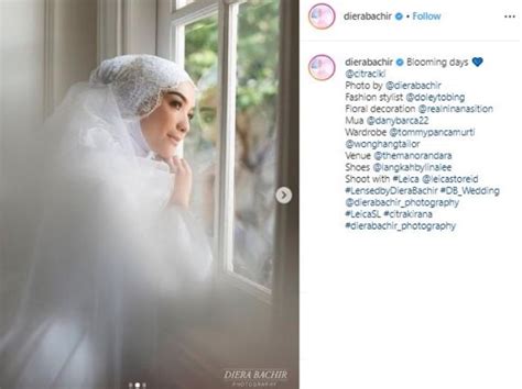 Kata 'very' dalam bahasa indonesia disebut 'sangat'. 5 Foto Prewedding Citra Kirana dan Rezky Aditya, Anggun ...