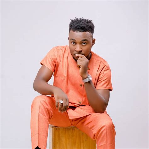 Abokiyar rayuwa adam a zango zpreety hausa song video 2019 ft abdul d one. MUSIC: Umar MB - Maya Song » HausaMini.Com.Ng