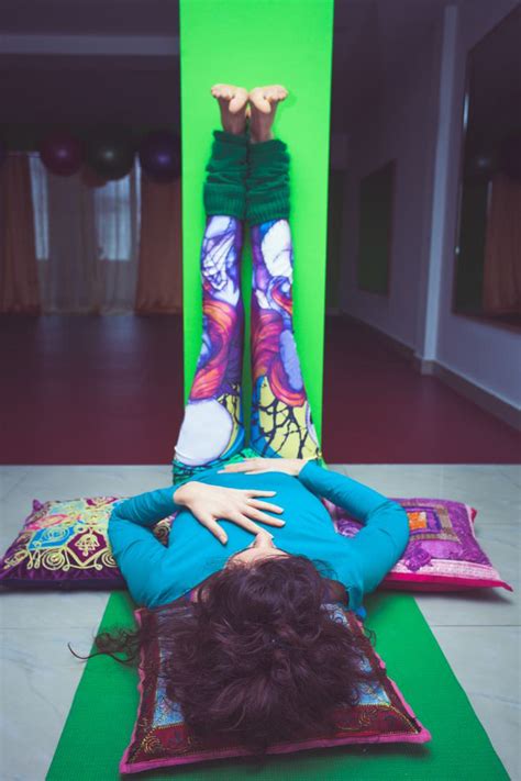 5 Benefits of Legs Up the Wall