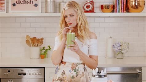 Two young women waitressing at a greasy spoon diner strike up an unlikely friendship in the hopes of launching a successful business. How This '2 Broke Girls' Star Changed Her Diet — And ...