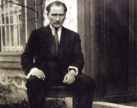 | ustaz ahmad dusuki abd rani #ustadpesan. Jalan yang Lurus: Sedikit Kisah Mustafa Kamal Atatürk