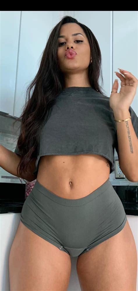 Can i keep revealing you forever? Sweet baby Jesus : KatyaEliseHenry