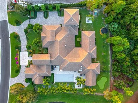 His birth sign is libra and his life path number is 3. Golfer Louis Oosthuizen lists Palm Beach estate for $7.5M ...