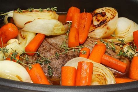 As she explains on her blog, pot roast uses tougher pieces of meat that require a long, slow cook to soften them up. The Pioneer Woman's Perfect Pot Roast | Perfect pot roast ...
