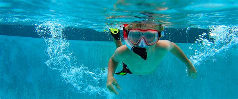 How long can you stay in the water snorkel? 2