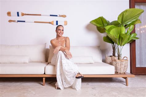 Ouça músicas do artista ivete sangalo. Ivete Sangalo celebra 'Em Casa', novo projeto ...