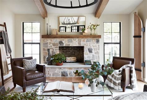 Of all the best fixer upper rooms, this may be my favorite. Remodelaholic | Get This Look: Fixer Upper La Pequeña ...