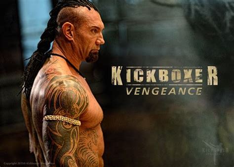 Kurt, the younger of the two, has always been in his brother eric's shadow, and despite his talent has been told he lacks the instinct needed to become a champion. Kickboxer : premières photos de Van Damme et Dave Bautista ...