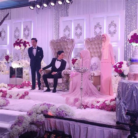 Penceraian tersebut diumumkan sendiri oleh nazim melalui akaun instagram miliknya. TAHNIAH Nazim Othman & Bella | Gambar & Video Pernikahan ...