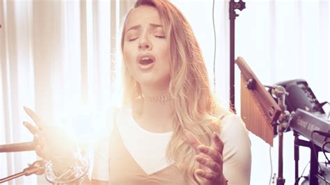 Emma heesters фото исполнителя emma heesters. Mike Posner - I Took A Pill In Ibiza (Emma Heesters Cover) - YouTube