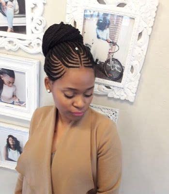 Latest ghana weaving hairstyles 2020 / best braids hairstyles 2020 for ladies: Straight Up Hairstyles For Black Ladies 2020 : 32 Best ...