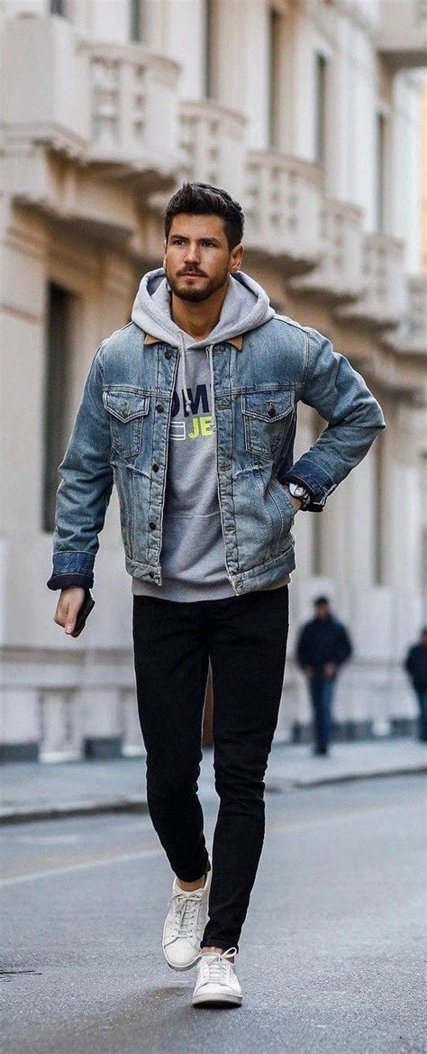 From men with rugged beards to those with a quirky sense of style, this collection has everything you're looking for in one convenient location. Trendy Hoodie Outfit Ideen für Männer - daceon.com