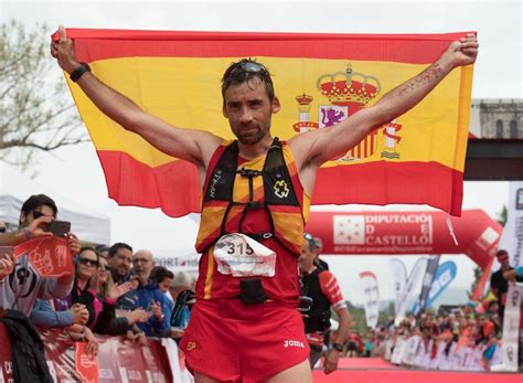 Luis alberto hernando (born 27 september 1977) is a spanish male sky runner champion and before, as biathlete, also competed at the 2006 winter olympics. Entrevista a Luis Alberto Hernando. | Entre Rimayas