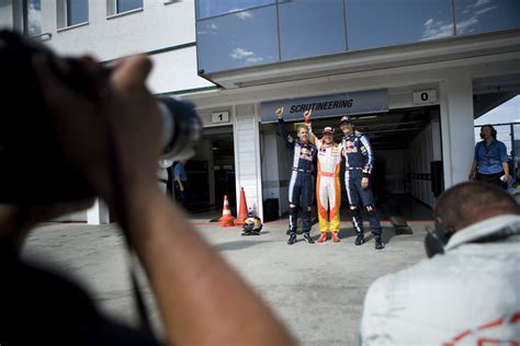 Renault's vitaly petrov was the big surprise, taking fourth place and proving that his pace in the practice sessions was genuine. Thomas Butler Photographer | HUNGARY VETTEL