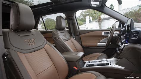 The 2021 ford explorer's interior looks ok from a design standpoint, but the materials quality is disappointing. 2021 Ford Explorer King Ranch - Interior, Front Seats | HD Wallpaper #21 | 1920x1080