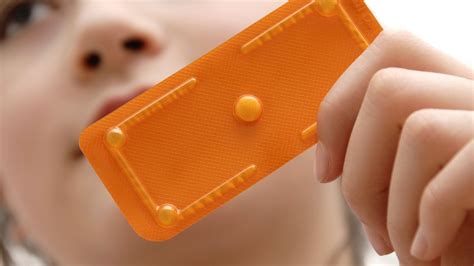 Um den eisprung zuvorzukommen, sollten sie idealerweise die pille danach innerhalb von 12 stunden nach dem ungeschützten geschlechtsverkehr einnehmen. Wann wirkt die Pille danach und wann nicht?