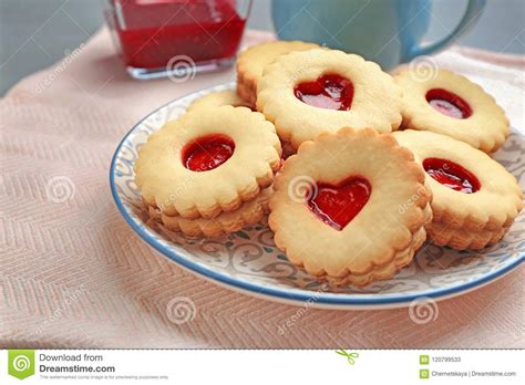 I turn them into peanut butter and jelly cookies by subbing half of the butter for peanut butter and i use blackberry or boysenberry jelly. Austrian Jelly Cookies : Grandmas Old Fashioned Soft Sugar ...