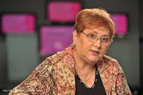 Da, ne încurcă legea când este reprezentată de renate weber, omul psd. Renate Weber, europarlamentar PNL: Actualele Coduri ...