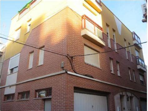 La vivienda se vende en conjunto con una plaza de parking y trastero, incluidos en el precio. Pisos En Venta Del Banco Santander En Valencia - Banco ...