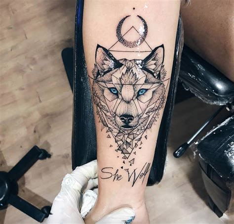 Origins, history, meanings, tattoo deisngs, tattoo styles, common themes and tattoo ideas. wolf tattoo moon geometric | Body art tattoos, Tattoos for ...