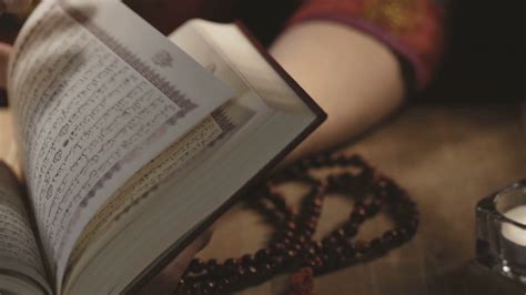 Jasmina, 26, konvertirala u Islam i izgubila porodicu - N ...