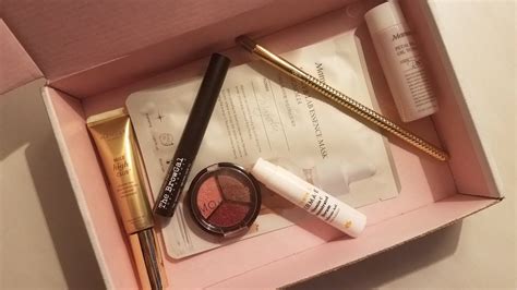 Allure Beauty Box Review | February 2019 - YouTube