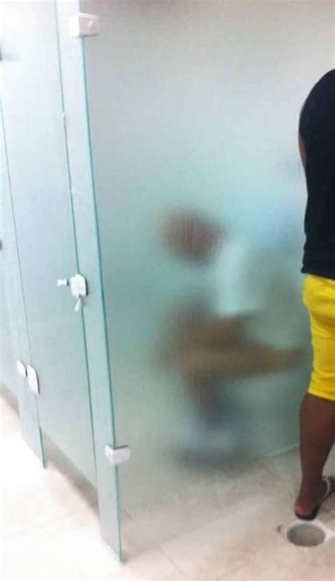 Kenapa tandas cangkung terbaik di dalam posisi cangkung, selsuruh otot puborectalis tidak bekerja, sehingga memudahkan proses pembuangan. 16 Gambar Tandas Yang Menarik Dan Pelik