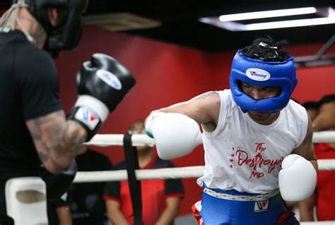 14 216 538 · обсуждают: Manny Pacquiao beginnt Sparring-Phase für Fight gegen ...