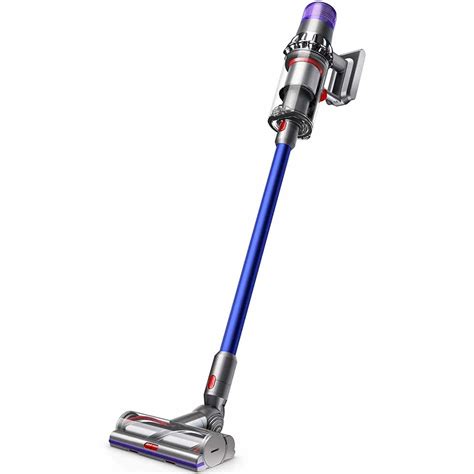 Though cordless vacuum cleaners help you clean the area without managing. 8 Best Vacuums for Vinyl Floors (Jul. 2020) - Reviews ...
