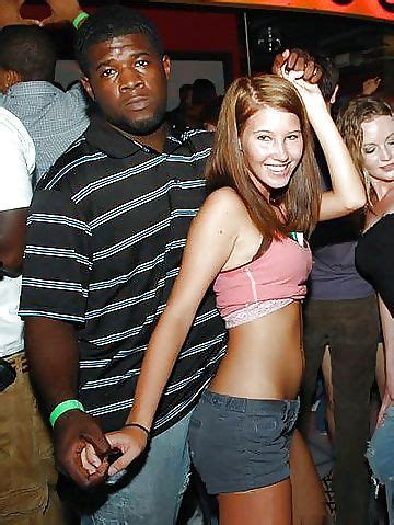 Texan white blonde wife gives her husband head. Black Girls Sucking Cock At Dancing Bear - PHOTO PORN