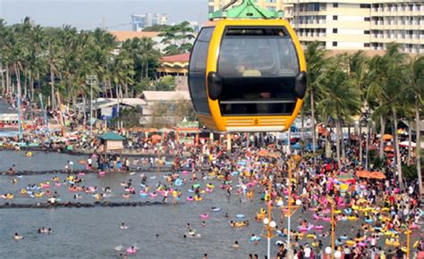 Mencari dunia hiburan semacam pantai? Pantai Ancol - Harga Tiket Masuk Terbaru & 15 wahana seru ...