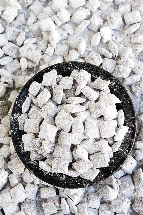 The mixture is tossed together, then rolled in powdered sugar for an extra special, extra sweet treat the kids will go crazy for. Puppy Chow Recipe {Muddy Buddies}