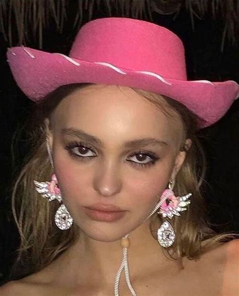 Disney aesthetic computer friedrich nietzsche download the perfect aesthetic pictures. Lily Rose Depp on Instagram: "Lily Rose channeling her ...