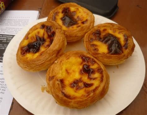 Görünümler 45 b8 aylar önce. İster kahvaltıda ister yemekten sonra: "pasteis de nata"