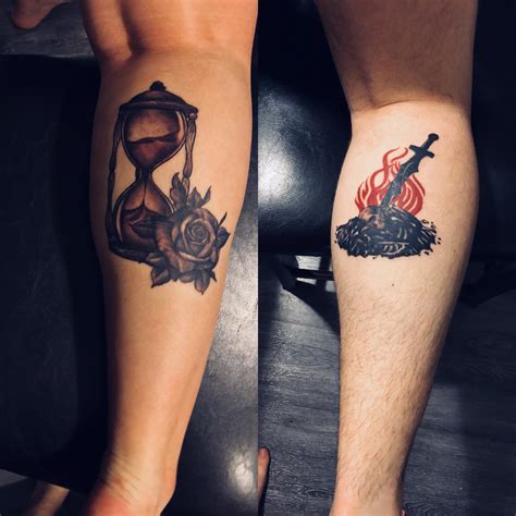 Mereka adalah dovizioso, lorenzo, rossi, pedrosa, crutchlow, petrucci. My wife and I's tattoos done this afternoon by Ryan ...