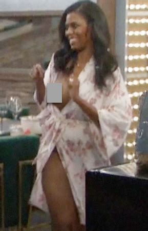 Enjoy our hd porno videos on any device of your choosing! Entertainment - Omarosa accidentally exposed her breast on ...