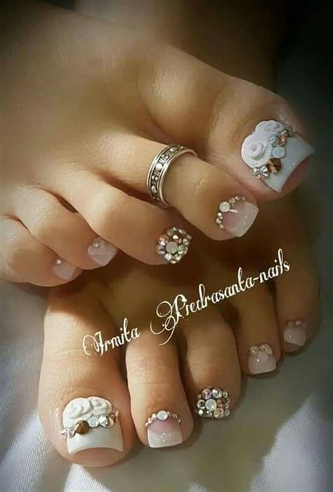 3 impresionantes diseños de uñas con diamantes de infinidad de estilos, colores y diseños para niñas, jóvenes y adultas, diseños de uñas con maria molina en 3 modelos de decoración de uñas para pies qué puedes hacer fácilmente. Pin by Ivan on Uñas/Nails fashion | Pretty toe nails ...