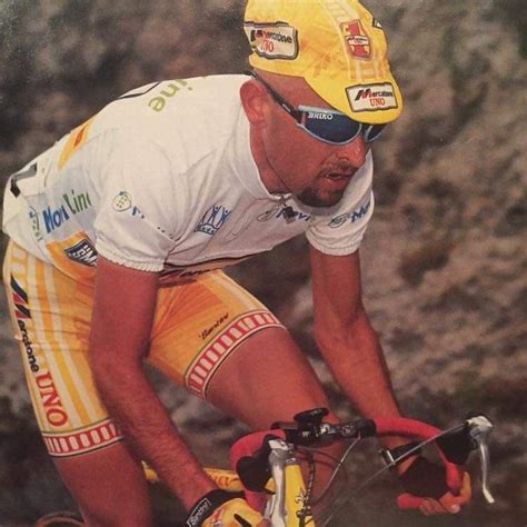 Sport photo gallery is the ideal destination if you're looking for cycling pictures to decorate your home or office. Marco #Pantani | Cycling photos, Road cycling, Cycling