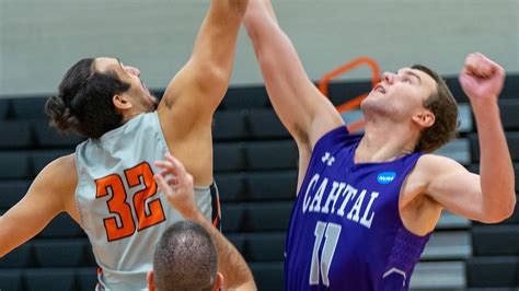 On thursdays on the nine network and st. Joe Hartmann - 2020-21 - Men's Basketball - Capital University