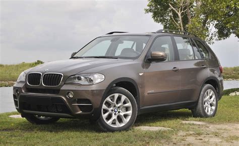 Edmunds also has bmw x5 pricing, mpg, specs, pictures, safety features, consumer reviews and more. 2010 BMW X5 Introduction Videos - The X5 Gets Wet & Dirty ...