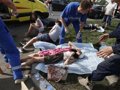 Make sure that you seek immediate medical attention if you notice any of the symptoms. Moscow subway train derailment leaves 21 dead, 160 rushed ...