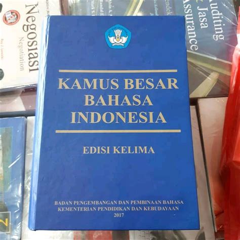 Jual kamus besar bahasa indonesia(kbbi) hardcofer di lapak azka book ...