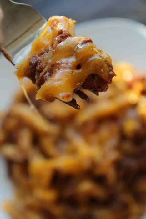 Somos la empresa que gar. Crock Pot Cheesy Pasta and Beef Casserole Recipe ...