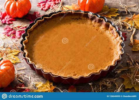 Scopri ricette, idee per la casa, consigli di stile e altre idee da provare. Traditional Thanksgiving Pie ...